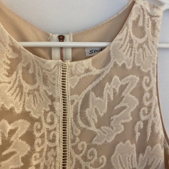 Cream lace evening dress size large - Picture 2 of 4